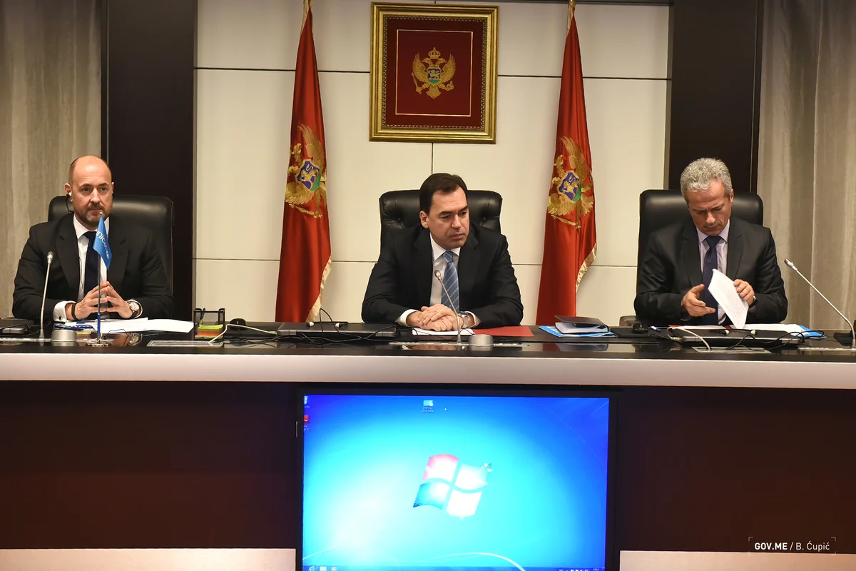 2017-02-06-ppv-zoran-pazin---medjuministarski-sastanak-na-temu-zastita-djece-od-nasilja-i-iskoriscavanja-(1).jpg
